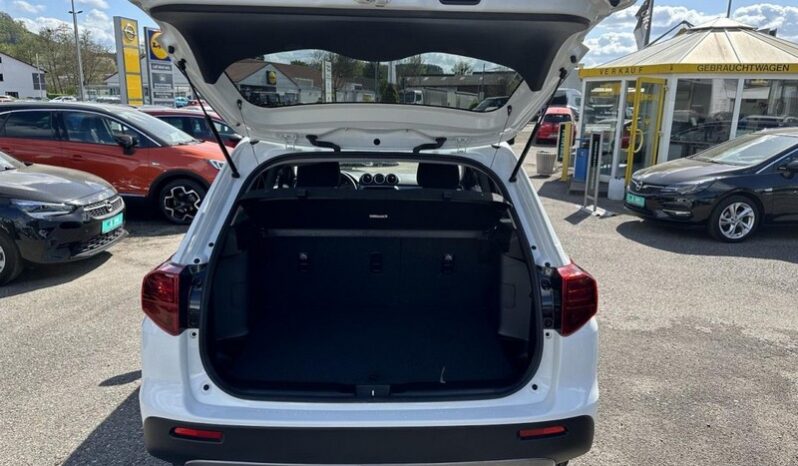 
								Suzuki Vitara Comfort 1,5 RFK+SHZ+ACC+LED+TEMP+TWW+ESP full									