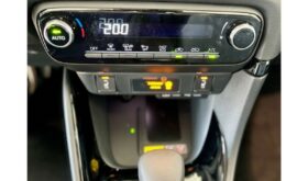 Toyota Yaris Hybrid Team LED Apple CarPlay