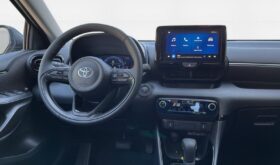 Toyota Yaris HYBRID Team D +Comfort