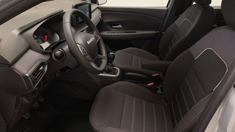 
								Dacia Sandero Stepway Expression TCe 90 SHZ+EPH full									