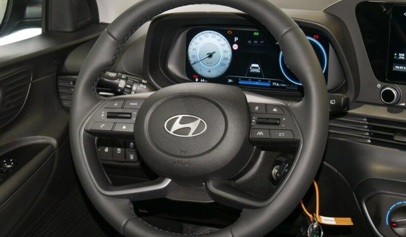 
								Hyundai i20 Facelift 1.0 TGDI DCT Trend Navi Carplay full									