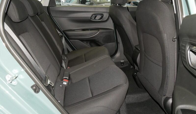 
								Hyundai i20 Facelift 1.0 TGDI DCT Trend Navi Carplay full									